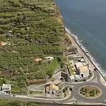 Villa Golden Charm *