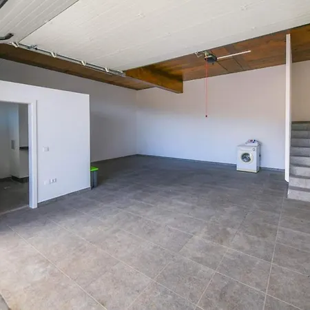 Villa Golden Charm *