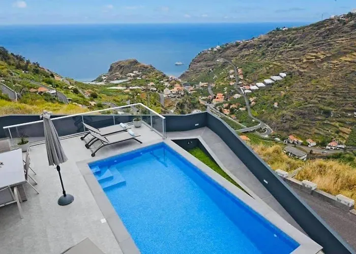 Golden Charm Villa Tabua (Madeira)
